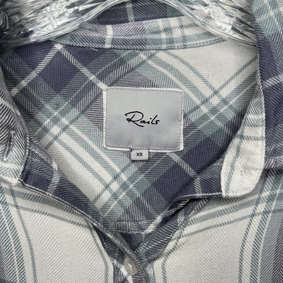Rails Hunter Plaid Button Down Shirt - Picture 6 of 8
